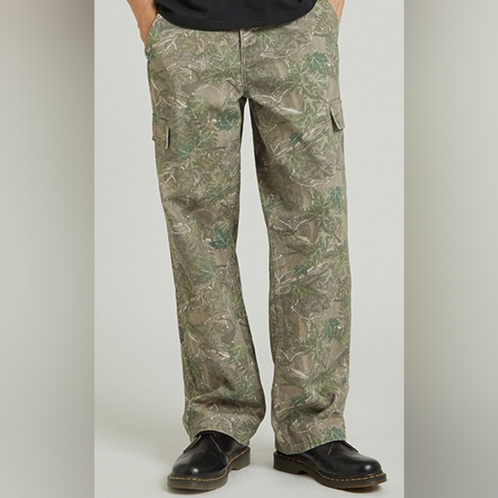 PacSun Tree Camouflage Baggy Cargo Pants (30x30)